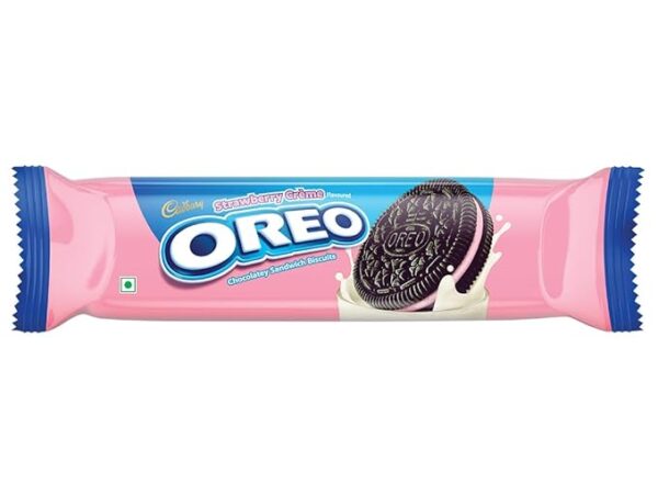 Cadbury Oreo Strawberry Flavor Biscuit, 108.55g